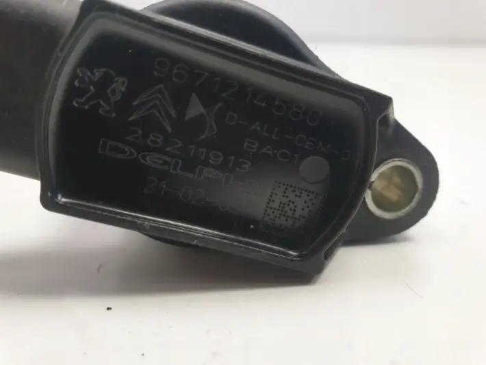 Opel Corsa F 1.2 VTI CEWKA ZAPŁONOWA 9671214580