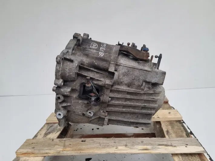 Volvo S60 V70 II 2.5 T turbo SKRZYNIA BIEGÓW manualna P9482180