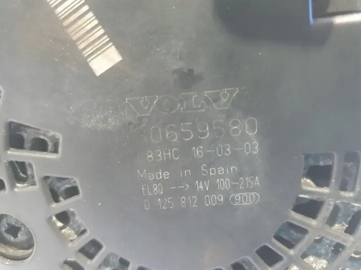 Volvo V40 II 2.0 D3 ALTERNATOR bosch 30659580