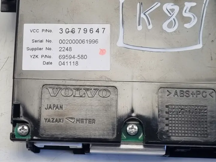 Volvo S40 II V50 C30 EKRAN RADIA Wyświetlacz 30679647