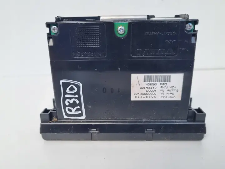 Volvo S40 II V50 C30 EKRAN RADIA Wyświetlacz 30799719 europa
