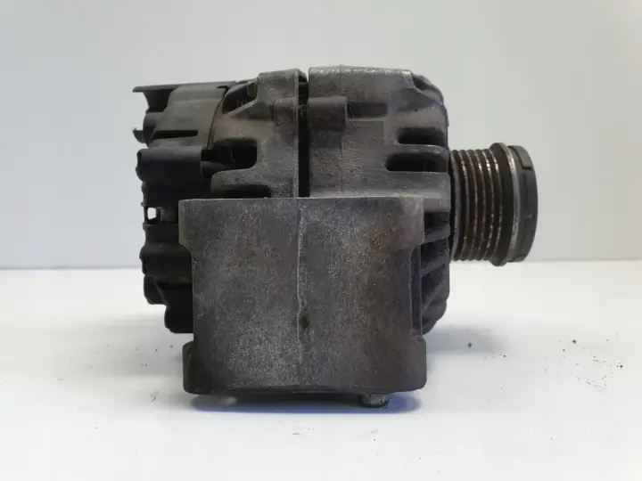 Fiat Doblo II 1.3 M-JET ALTERNATOR 51944878 120A valeo