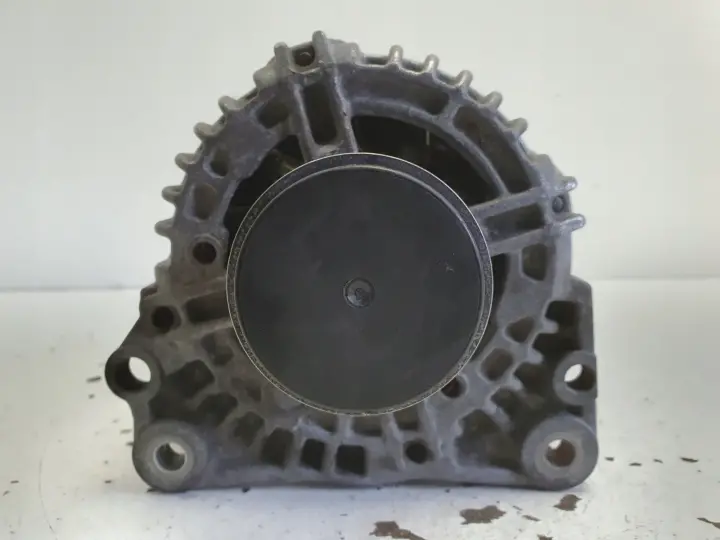 VW Golf V 2.0 SDI ALTERNATOR Bosch 06F903023D 110A