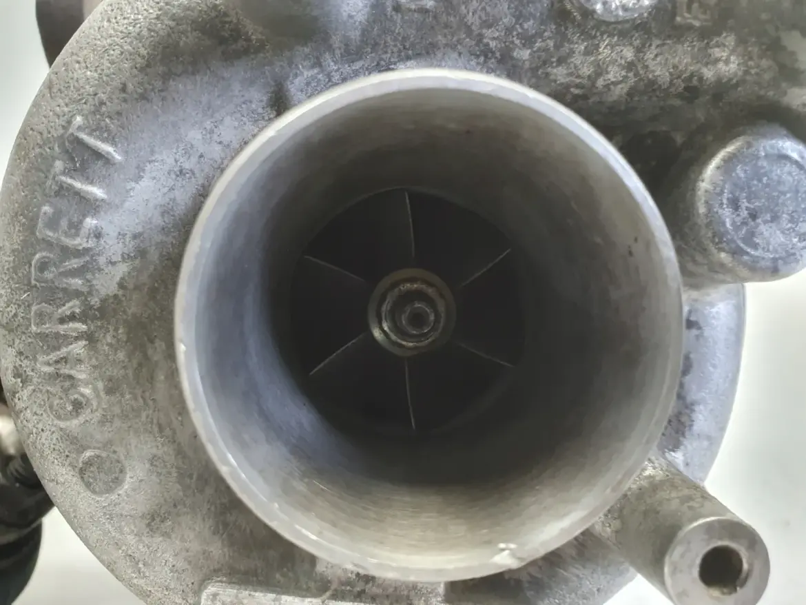 Audi A4 B5 1.9 TDI TURBOSPRĘŻARKA turbo 028145702H