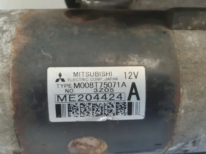 Mitsubishi Pajero III 3.2 DID ROZRUSZNIK ME204424 M008T75071A