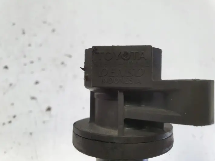 Toyota Aygo Yaris II 1.0 12V 1KR CEWKA ZAPŁONOWA 90919-T2002