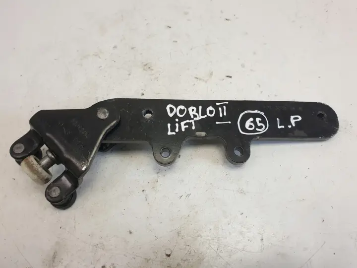 Fiat Doblo II lift ROLKA DRZWI PRZESUWNYCH dolna