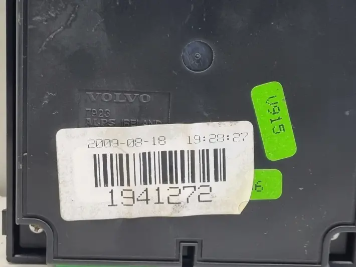 Volvo S80 II V70 III WYŚWIETLACZ RADIA Ekran 31328828