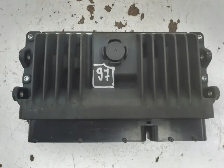 Toyota Yaris IV 1.5 H STEROWNIK SILNIKA komputer 89661-K0082