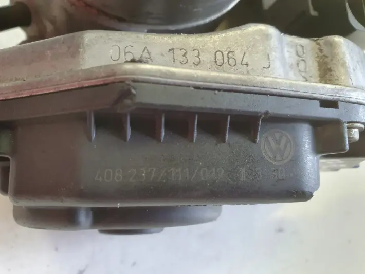 VW Golf IV 1.6 8V PRZEPUSTNICA 06A133064J