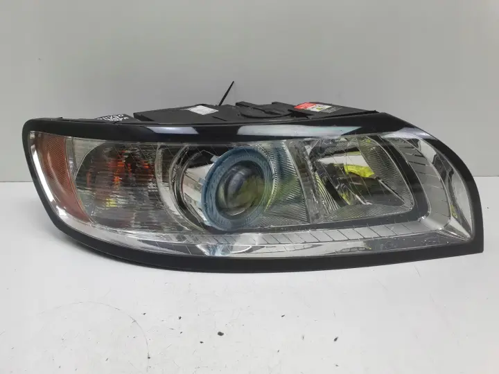 Volvo S40 II V50 LIFT XENON PRZEDNIA LAMPA PRAWA prawy przód 31265699