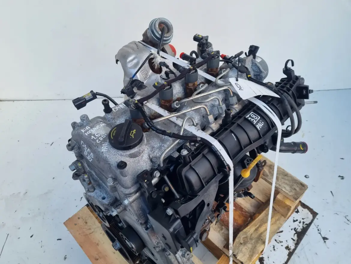 SILNIK KOMPLET Hyundai i30 1.6 CRDI 116KM 91tyś D4FB