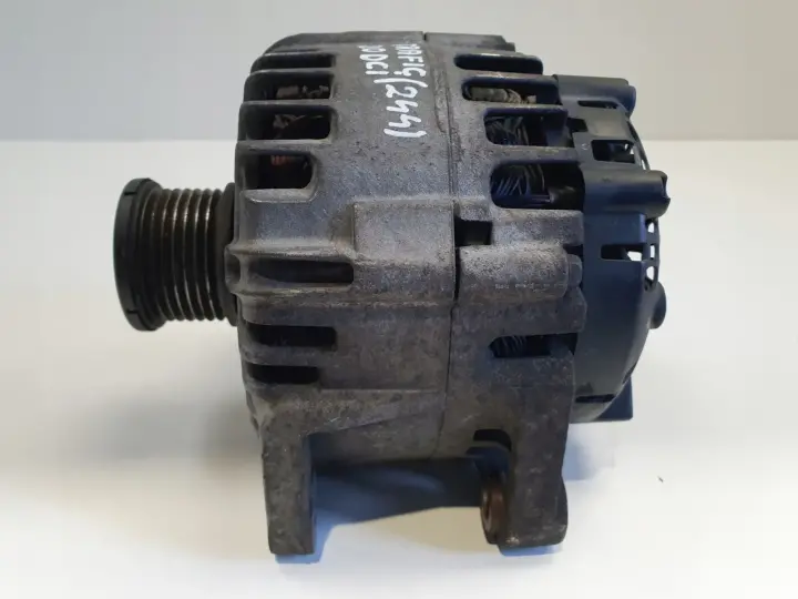 Renault Trafic II 2.0 DCI ALTERNATOR valeo 8200404459