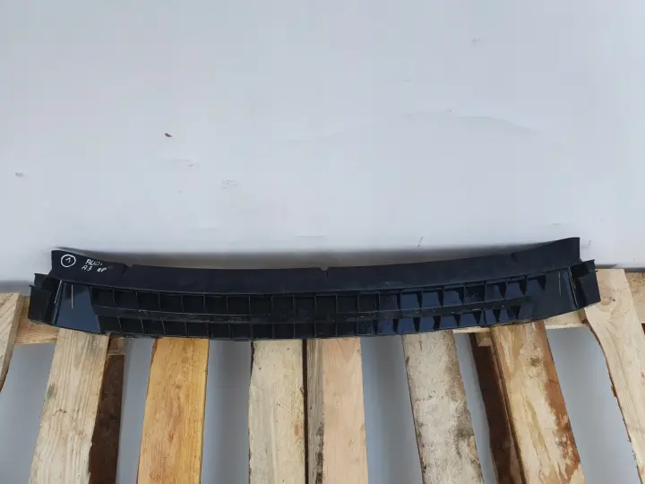 Audi A3 8P II lift BELKA TYLNEGO ZDERZAKA tył