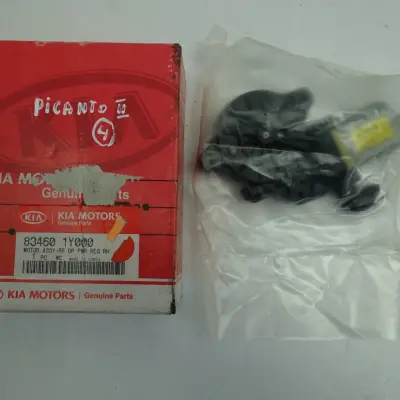 Kia Picanto II PODNOŚNIK TYLNEJ SZYBY prawy tył