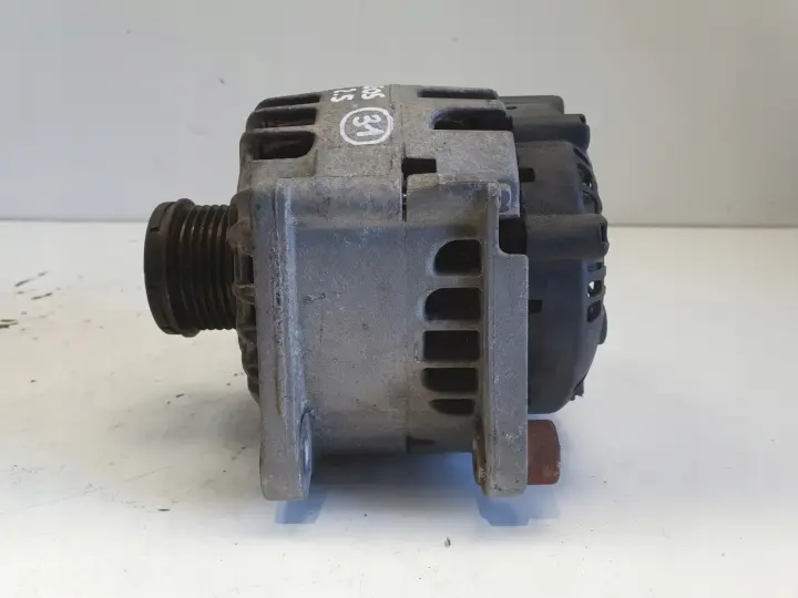 Renault Koleos 2.5 16V ALTERNATOR 110A 23100-JA02A valeo