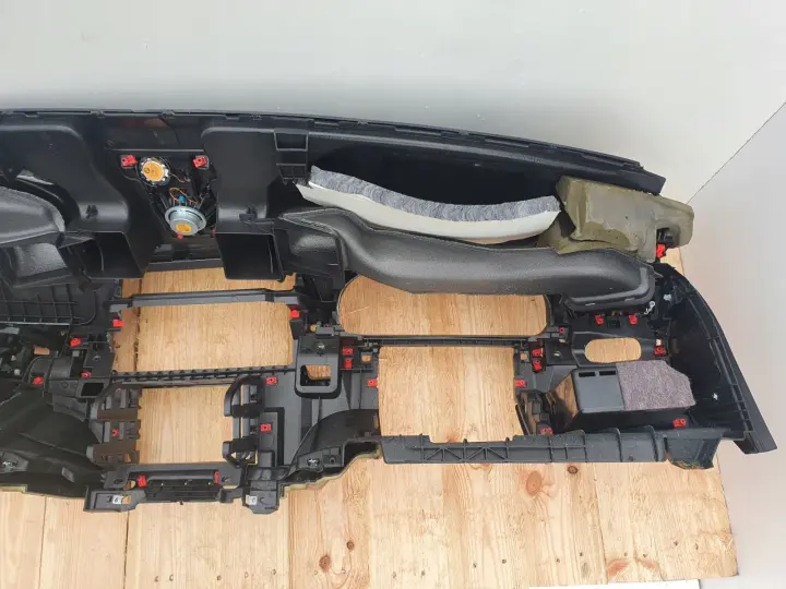 BMW F01 DESKA ROZDZIELCZA KONSOLA SKÓRA SKÓRZANA