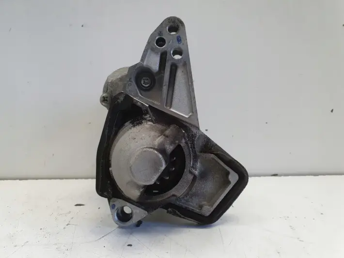 Dacia Duster I 1.2 TCe ROZRUSZNIK M000TD0372ZE 233000557R