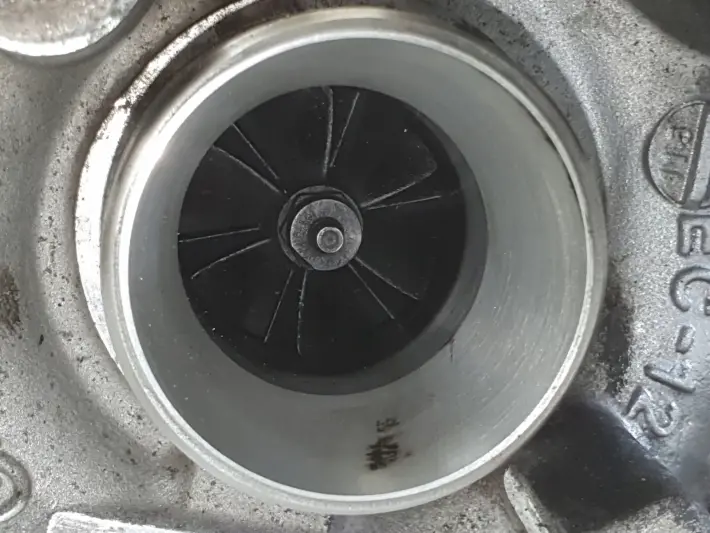 Audi A3 II 8P 1.6 TDI TURBOSPRĘŻARKA turbo 03L253016T