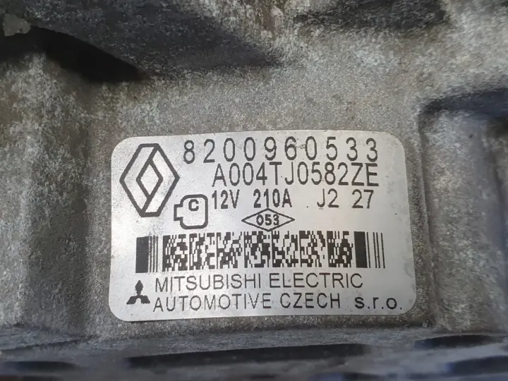 Renault Megane III Scenic III 1.5 DCI ALTERNATOR 8200960533 210A