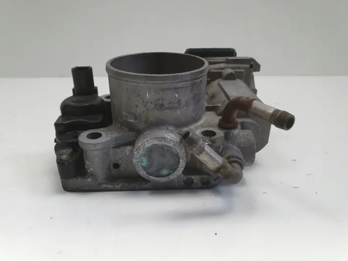 Honda Civic VIII 1.8 VTEC PRZEPUSTNICA R18A2