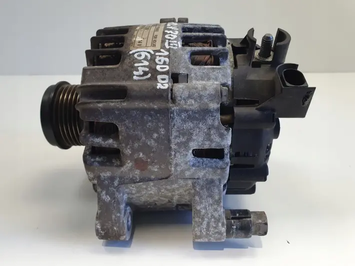 Volvo V70 III 1.6 D D2 ALTERNATOR valeo 30659390