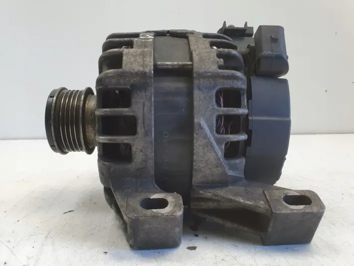 Volvo S60 II 2.0 D3 ALTERNATOR bosch
