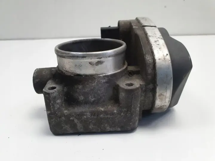 Mini Cooper R50 R53 1.6 16V PRZEPUSTNICA 7509043