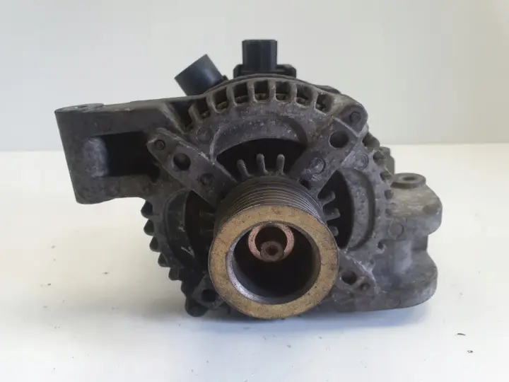 Volvo S40 II V50 1.8 16V ALTERNATOR