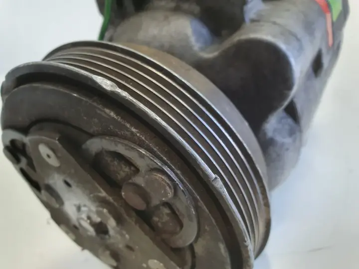 Audi A4 B5 1.8 20V SPRĘŻARKA KLIMATYZACJI pompa 8D0260805D