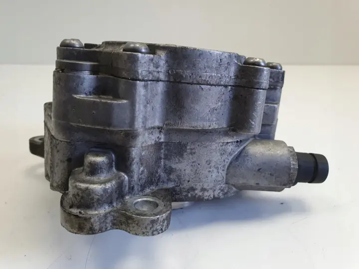 Audi A3 II 8P 2.0 TDI POMPA VACUM wakum 03C145209