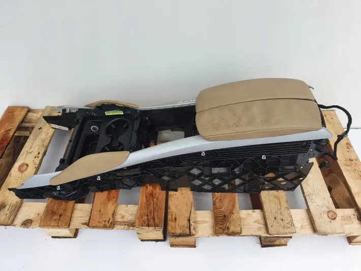 BMW X6 E71 PODŁOKIETNIK JASNY BEŻ BEŻOWY europa