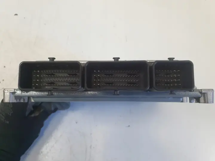 Dacia Lodgy Duster 1.2 KOMPUTER SILNIKA sterownik 237106276R A2C98273600