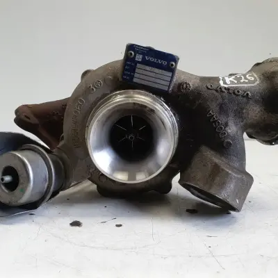 Volvo XC60 S60 V60 II 2.0 D3 TURBOSPRĘŻARKA turbo 31459962 31491217 D4204T5
