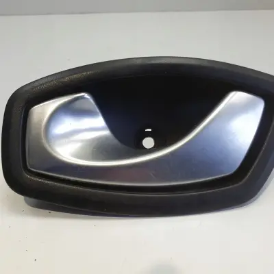Renault Laguna III KLAMKA WEWNĘTRZNA Lewy przód kierowcy 806700006R
