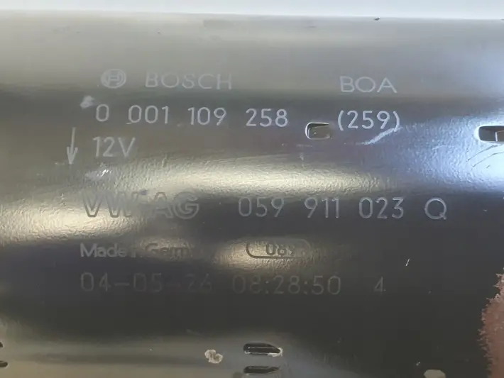 Audi A6 C6 3.0 TDI ROZRUSZNIK bosch 0001109258