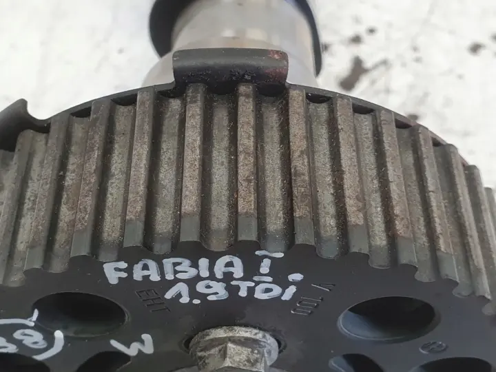 Skoda Fabia I 1.9 TDI WAŁEK ROZRZĄDU