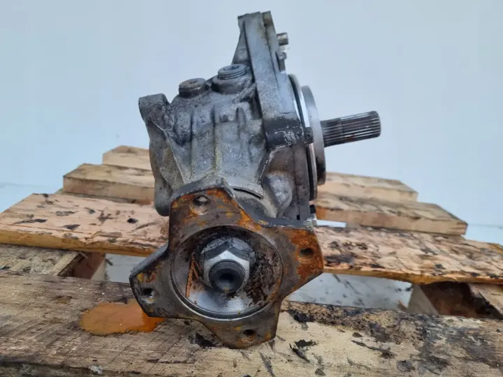 Nissan Qashqai J10 2.0 DCI REDUKTOR SKRZYNI BIEGÓW manualnej