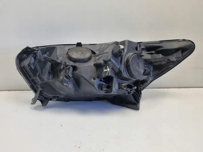 Renault Captur I 17-19r LIFT PRZEDNIA LAMPA PRAWA PRAWY PRZÓD 260100653R