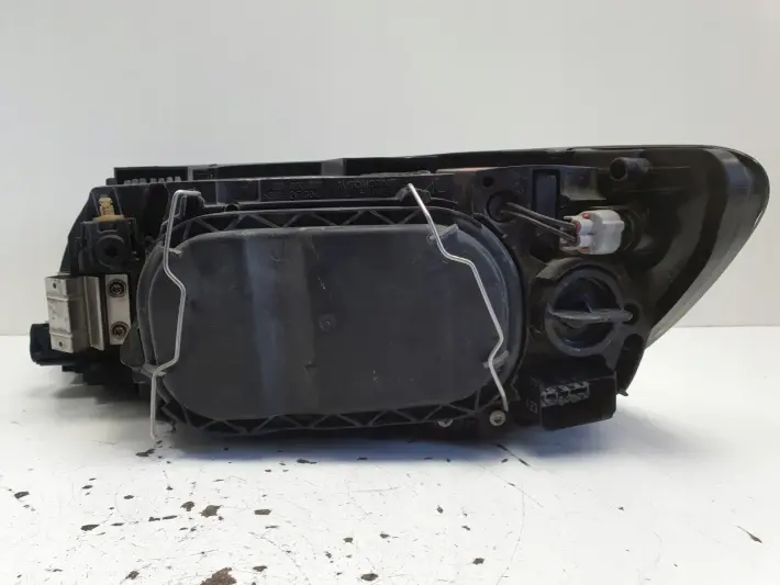 Volvo S40 II V50 XENON PRZEDNIA LAMPA PRAWA prawy przód EUROPA 30698878