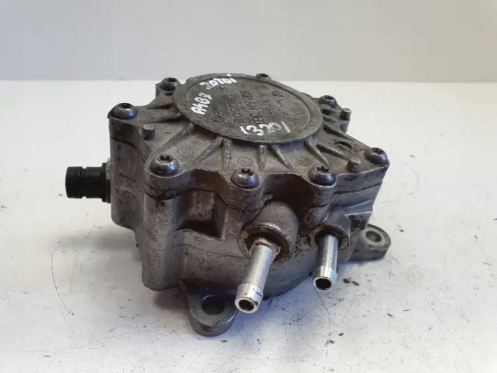 Audi A4 B7 2.0 TDI POMPA VACUM wakum 03G145209