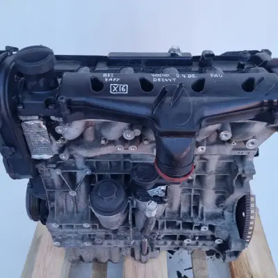 SILNIK Volvo XC90 2.4 D D5 DIESEL 185KM pali D5244T D5244T4