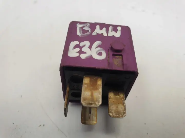 BMW E36 E39 E46 PRZEKAŹNIK 1388911