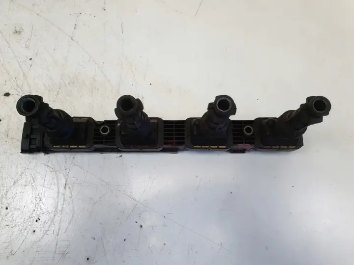 Opel Corsa D 1.2 1.4 16V CEWKA ZAPŁONOWA 0221503472