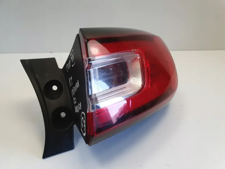 Renault Clio IV LIFT HTB TYLNIA TYLNA LAMPA PRAWA prawy tył 265504307R