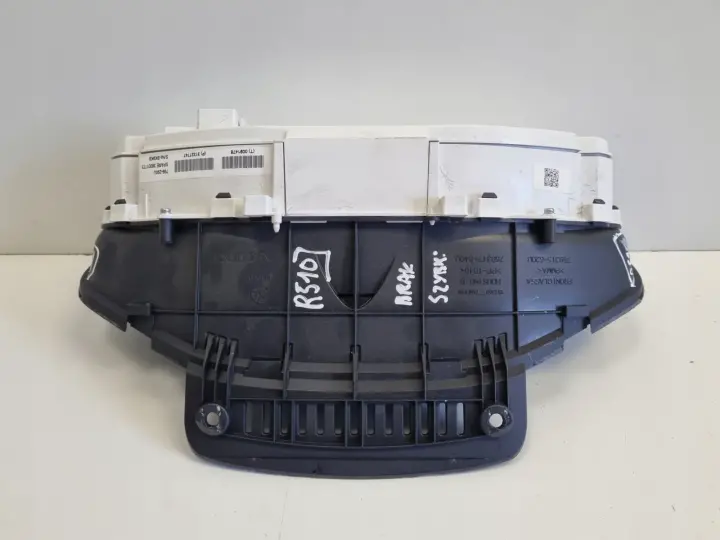 Volvo VOLVO S60 II V60 I Diesel LICZNIK ZEGARY Europa 31327747