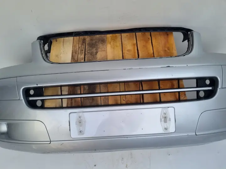 VW Transporter T5 Caravelle Multivan PRZEDNI ZDERZAK przód 7H5807101
