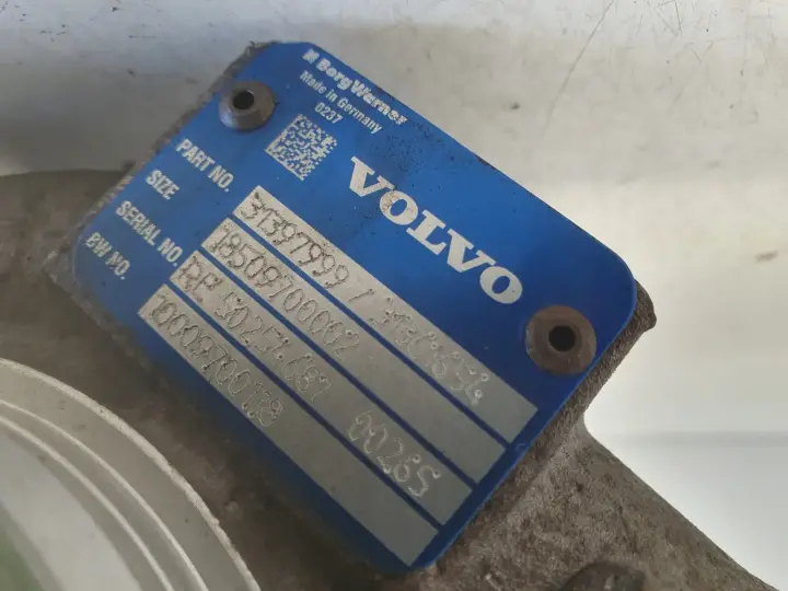 Volvo V70 III 2.0 D4 TURBOSPRĘŻARKA turbo BITURBO 31397999