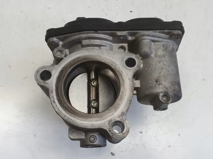 Ford Focus MK3 1.0 EcoBoost PRZEPUSTNICA CM5G-9F991-FC