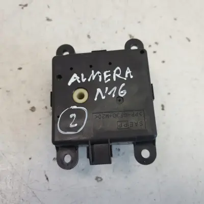 Nissan Almera N16 SILNICZEK NAGRZEWNICY